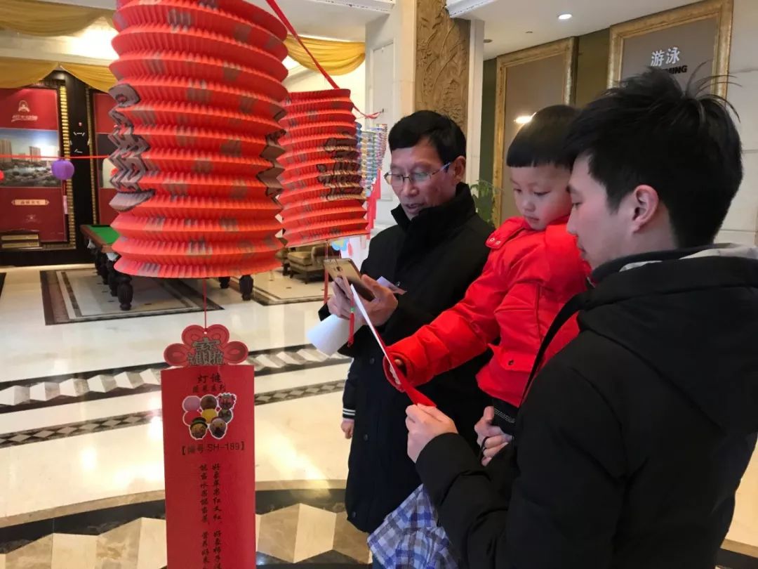 仔细地看是什么成语_这是什么成语看图