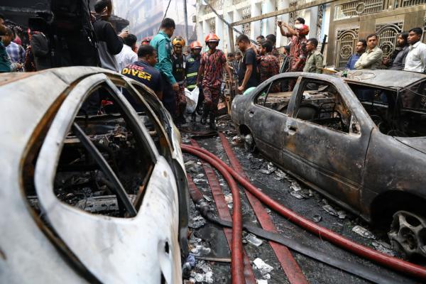 孟加拉國首都一住宅樓大火已致110人死，多重原因釀成慘劇 國際 第1張