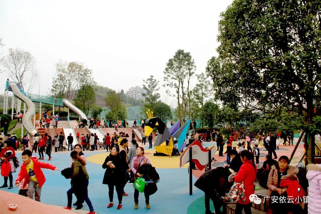 打卡广安网红儿童乐园依云小镇全龄段儿童游乐成长空间开启快乐跃动