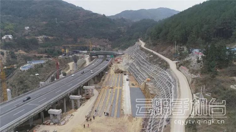 云阳新建的高速路出口,今年有望投入使用