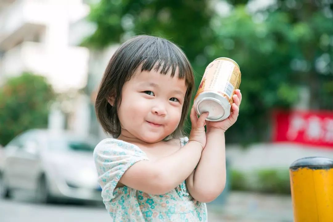                     原创            宝宝晚餐不宜过饱？这3个负面影响，对孩子发育无益