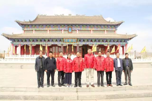 【李氏】北京李氏集团董事长李翔一行来陇西李家龙宫祭祖