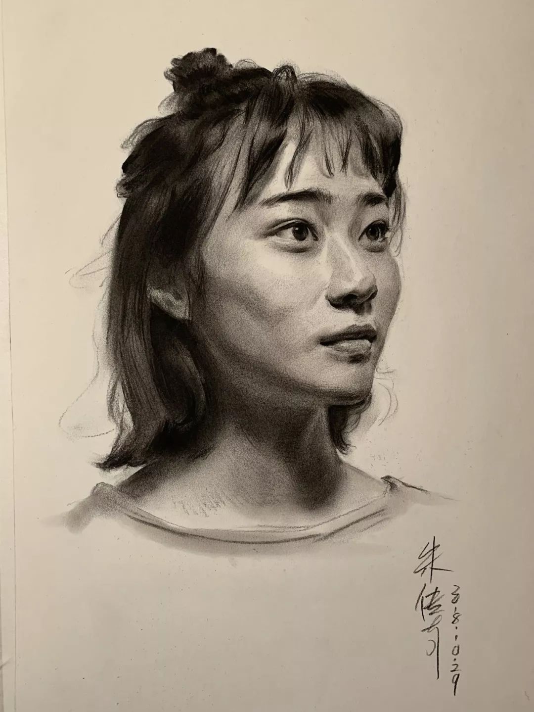 第三三〇集 朱传奇教你在女青年素描头像中表达平滑且