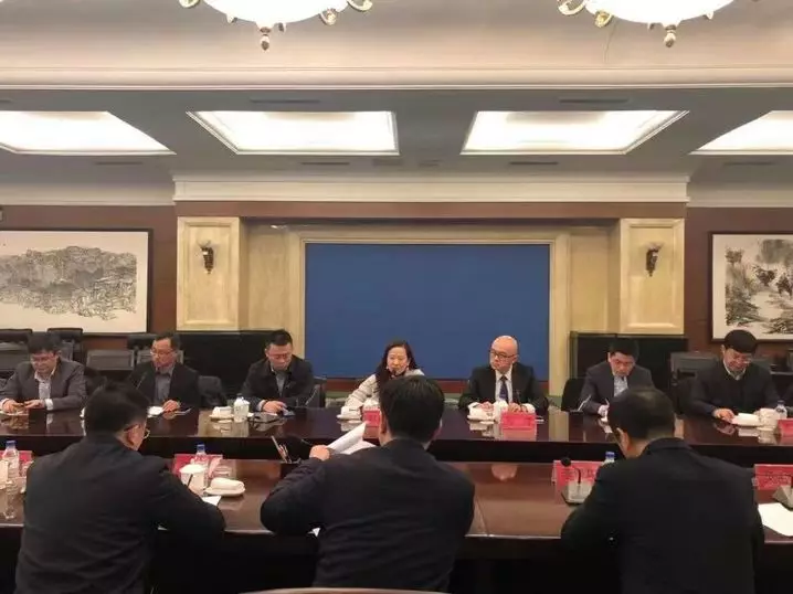 神州控股郭郑俐率团与吉林省政府领导举行工作座谈会