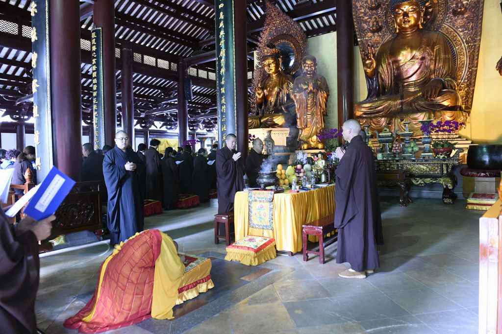 佛日增辉!广州光孝寺隆重举行三皈五戒法会