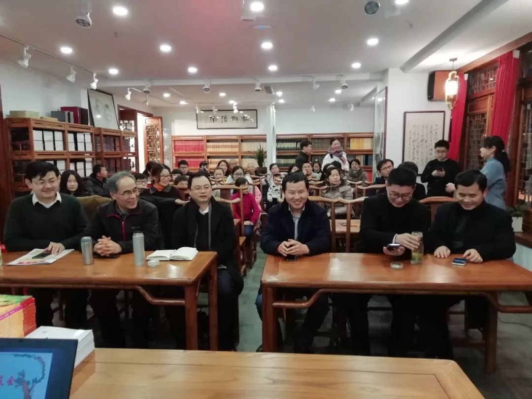 活动现场徽州书局育才书友会第十四场活动纪实