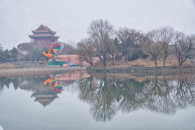 原創
            一湖煙雨江南色，滿庭錦瑟華彩光 旅遊 第19張