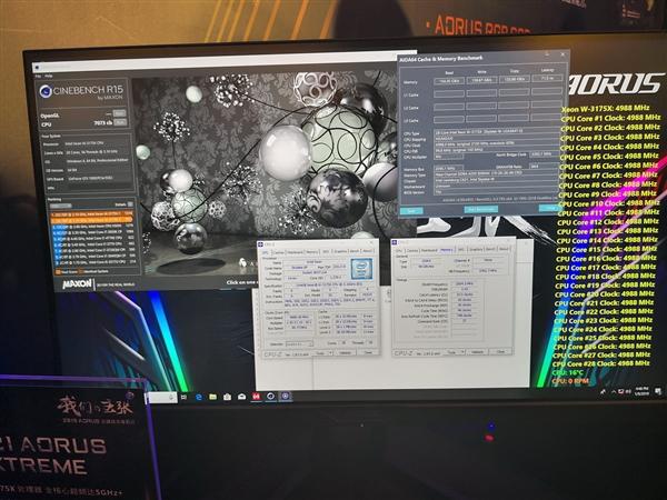 技嘉首秀C621 Aorus Xtreme主板:28核心全核