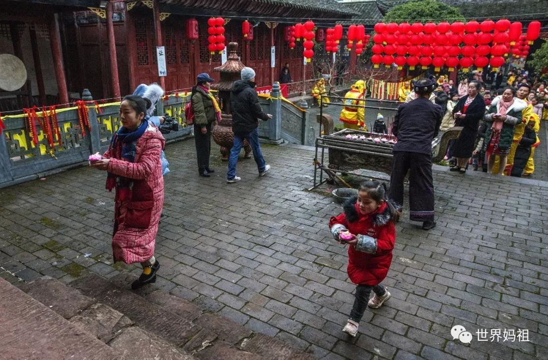 【世界妈祖】海峡两岸民众齐聚芷江文庙朝圣祈福