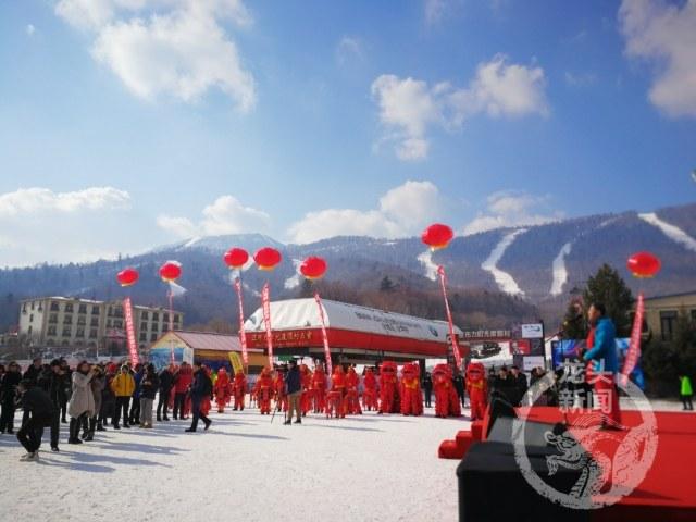 全國各地500餘名滑雪發燒友來哈共渡」春雪節「 旅遊 第8張