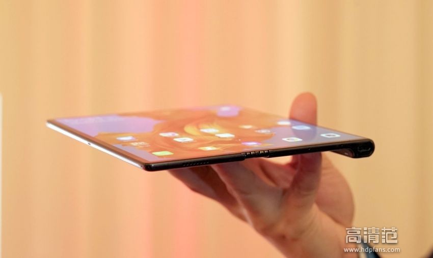 华为首款折叠屏智能手机matex发布,售价一万七