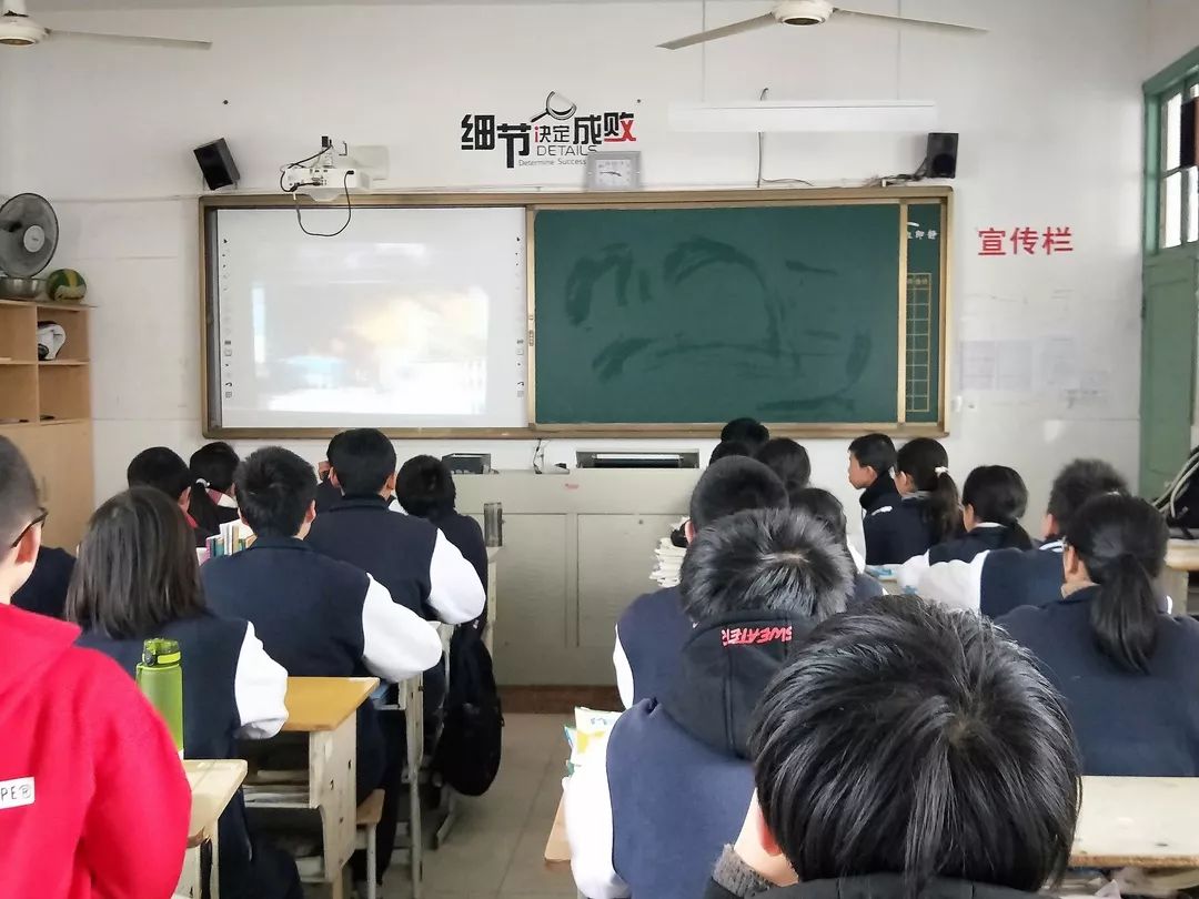 动态箬横镇中学多项措施并举上好学校开学安全第一课