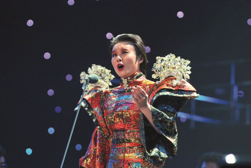 中国歌手假唱简史_龚琳娜