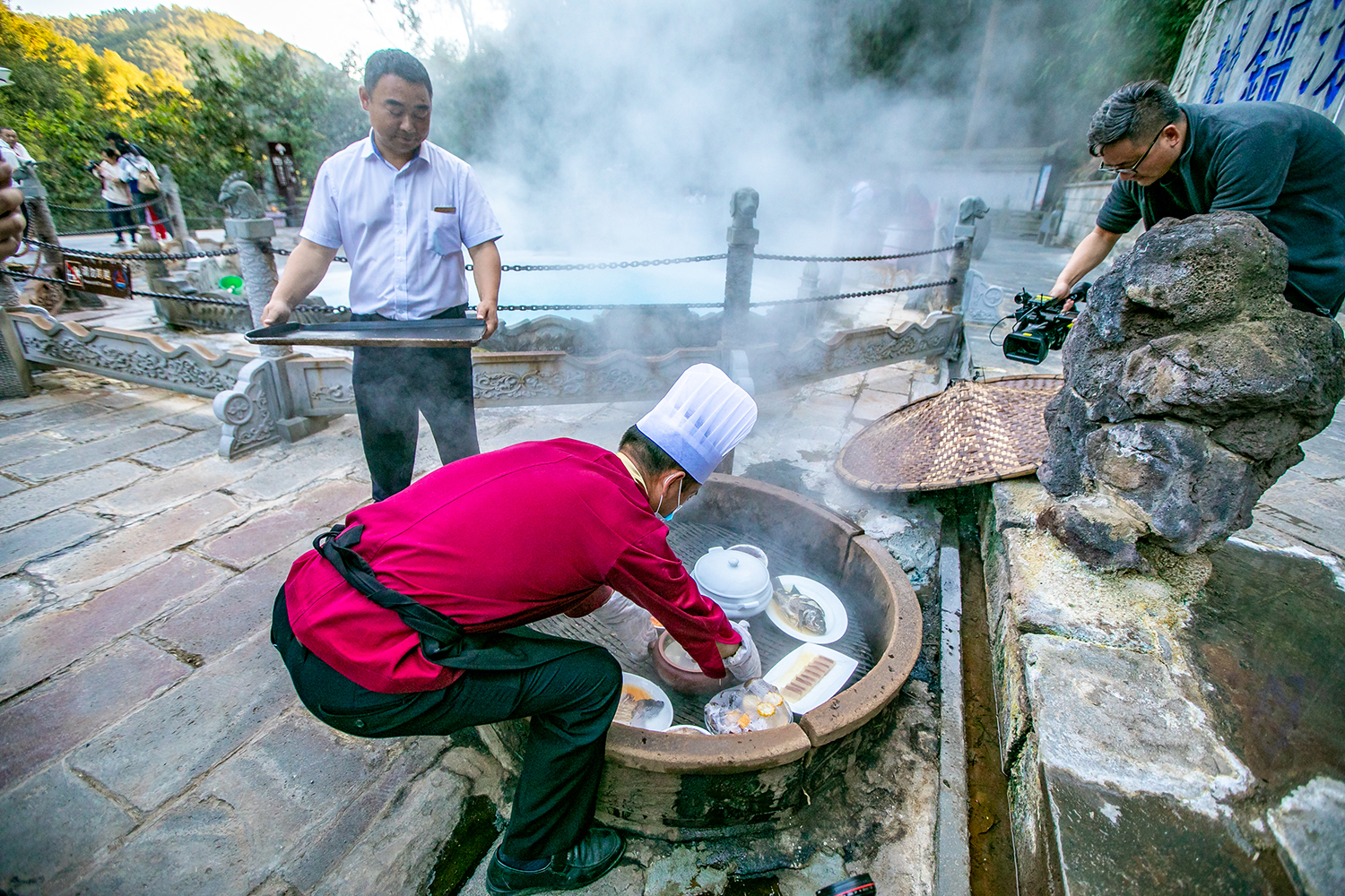 騰沖熱海：空氣中彌漫著的是硫磺味道，水里散發的是地球的熱量 旅遊 第14張