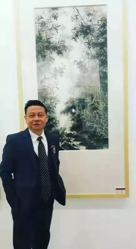 湖东封面人物第9期丨湖东书画社社长卢经雄