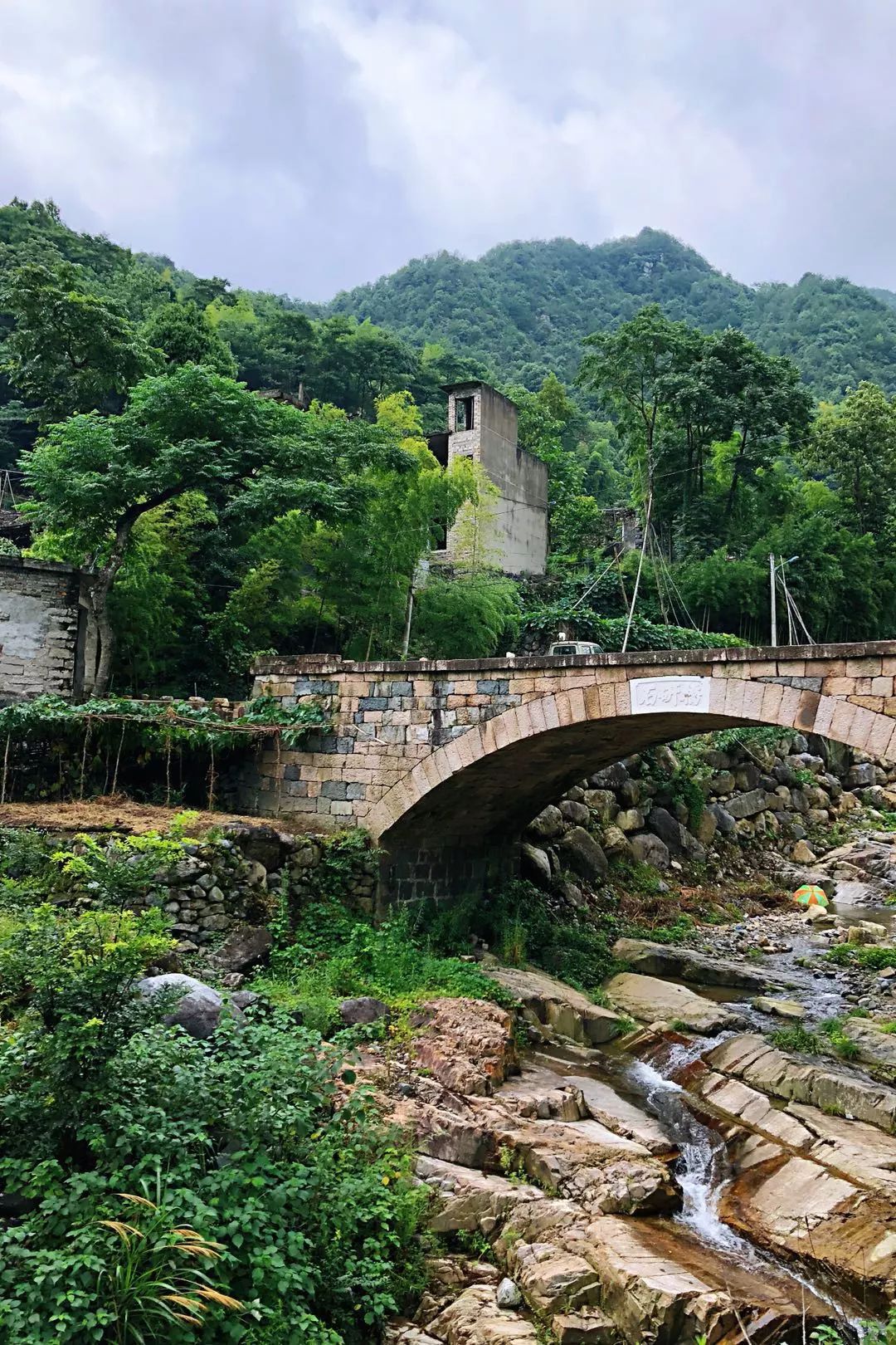 这是一个"正在消失"的古村,小众又安静,踏青去正好!_天台