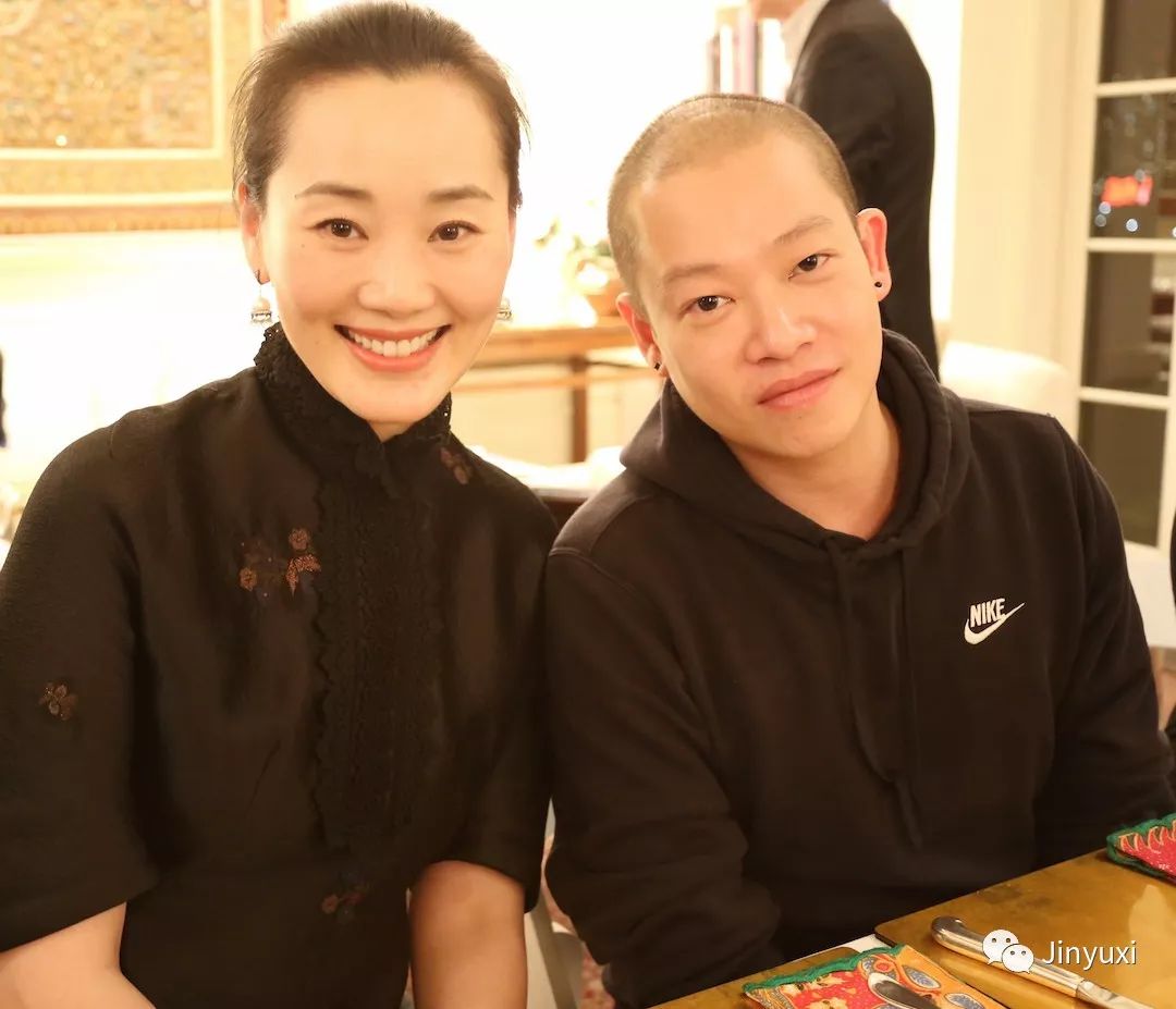 林依轮的夫人西华和jason wu