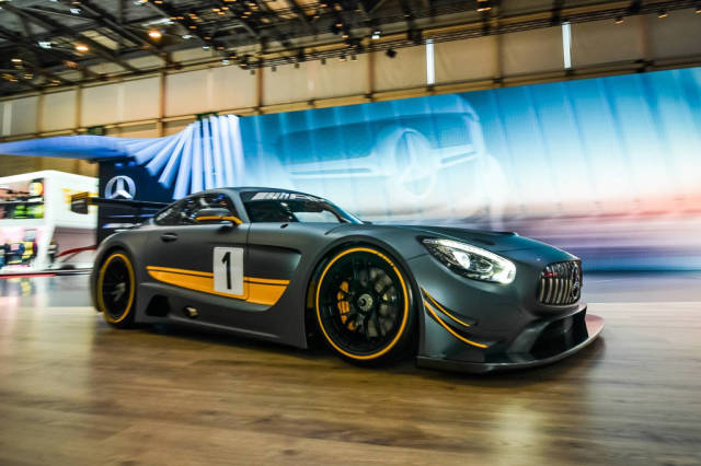 让人心血澎湃的奔驰amg gt3