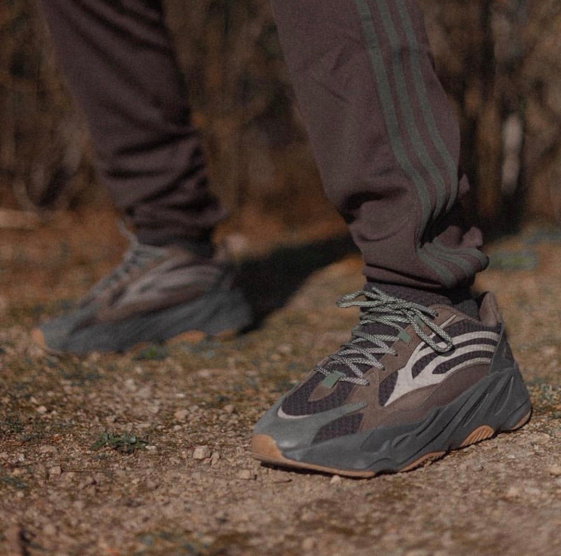 YEEZY BOOST 700 V2 Geode 新配色发售时间