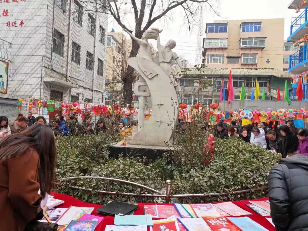 城区上站小学寒假绘本展示,心灵手巧说的就是他们