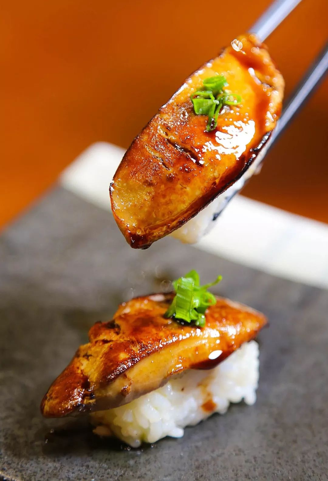 日本三文鱼寿司图片,高清图片
