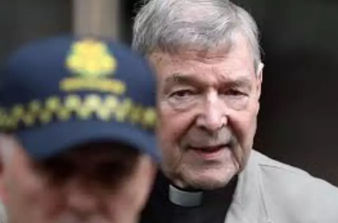 性侵儿童罪成,澳籍红衣主教George Pell跌落神