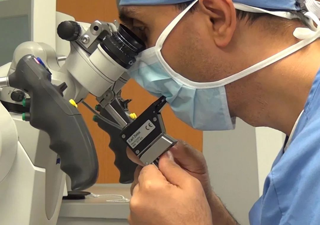 有关显微镜与口控开关的策略与技巧 | the neurosurgical atlas全文