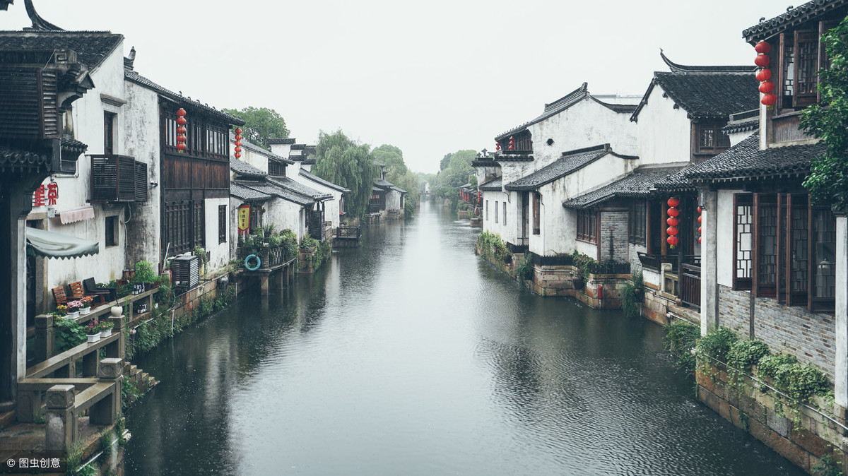 江苏最冷清的水乡古镇,投资10亿建造,如今游客不如本地人多