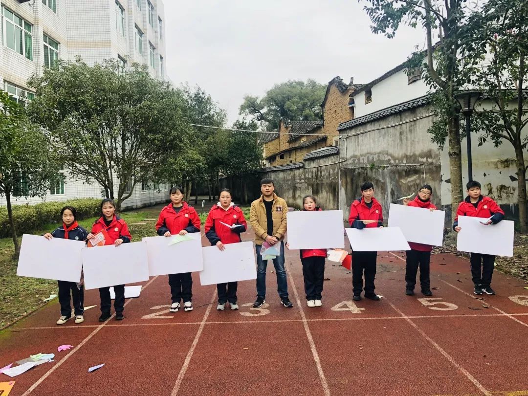 争做新时代好少年"流动少年宫走进莲都区雅溪学校