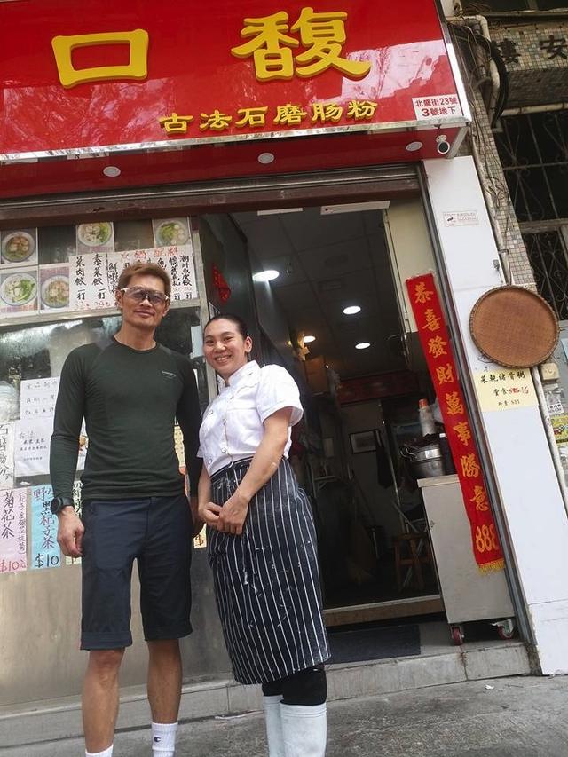 周潤發助單親媽媽小店起死回生不邀功，親身光顧暗自宣傳低調行善 娛樂 第6張