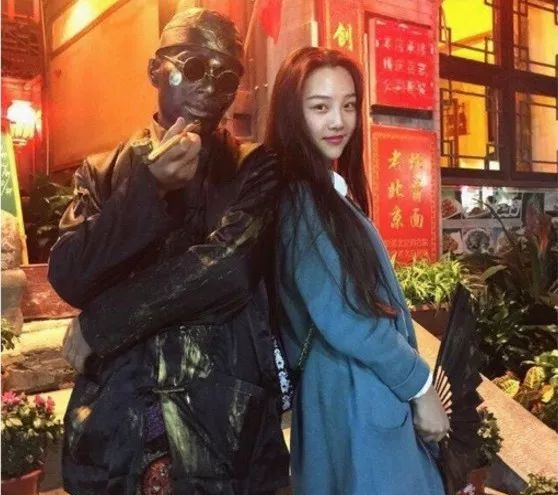 OMG！民間朱一龍，工地Angelababy，娛樂圈的明星都在這！ 娛樂 第11張