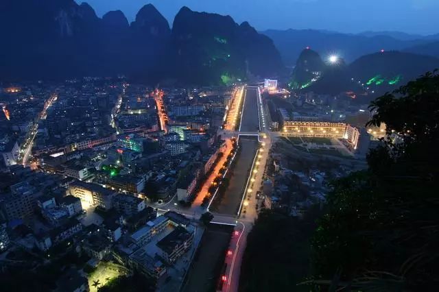 巴马国际旅游区 · 凤山,广西隐藏的明珠