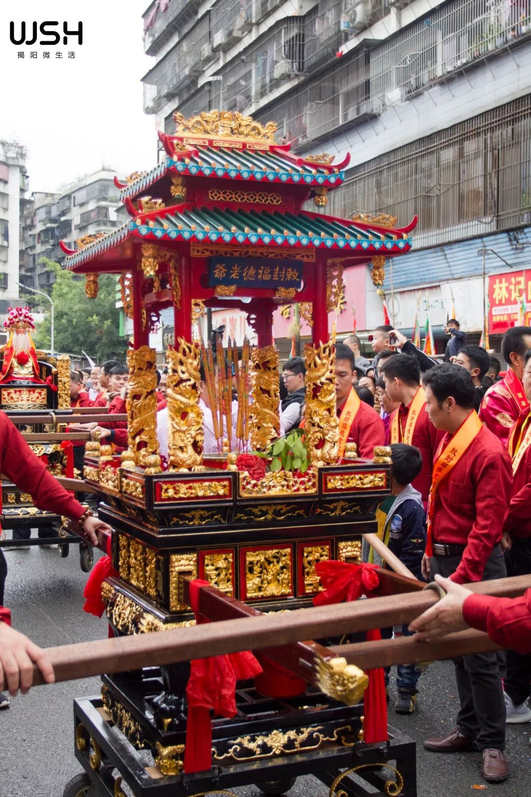 多图视频今天榕城蜻蜓桥福德老爷坐神轿出巡全城热闹