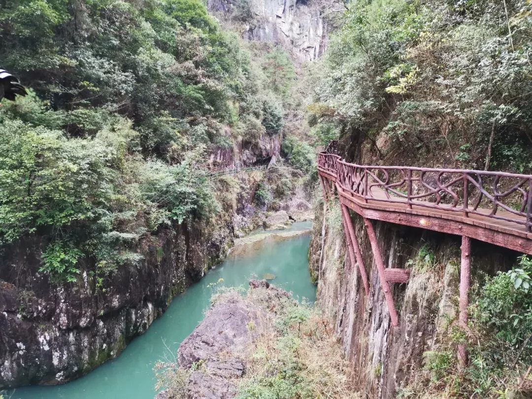 【手机拍客周建海】穿泽雅七瀑涧,访庙后琦君故里