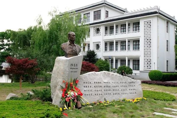 嘉兴学院招聘_多少分能上嘉兴学院 学生处处长 招生办主任为你志愿填报提建议