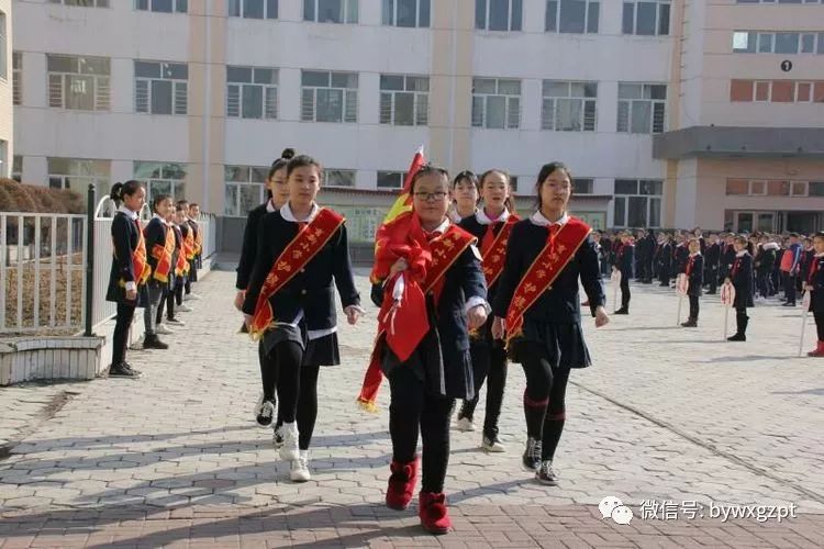 巴彦县育新小学开展党员教师"一帮一"帮扶贫困学生活动