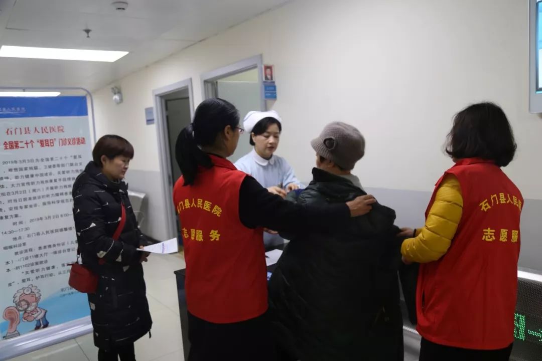 2月22日,湖南省人民医院开展2019年学雷锋无偿献血志愿者活动,全院