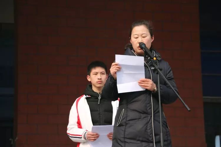 开学有礼宿迁中学洋河分校让文明礼仪之花绽放校园