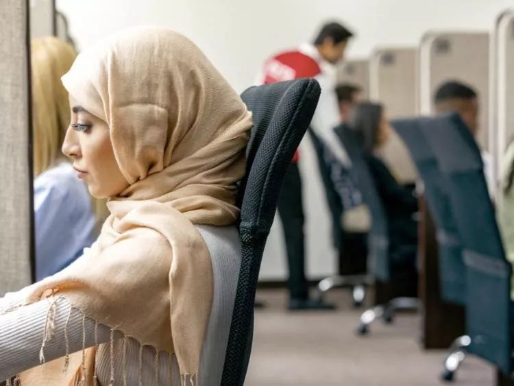 雅思将在阿联酋设立三个计算机考试中心_迪拜