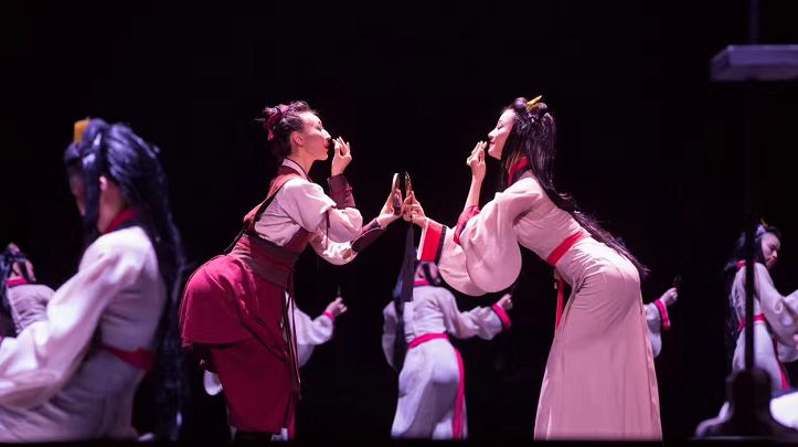 刚获中国舞蹈最高奖舞剧《花木兰》走进象山影