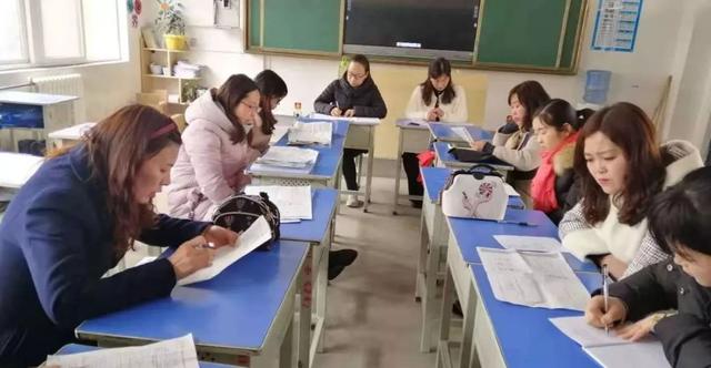 合阳县教学研究室召开小学学段试题试卷分析会