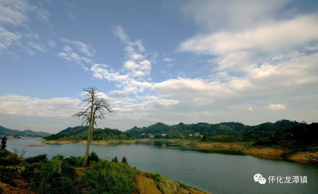 溆浦地蓝天白云碧水青山看龙潭山水云海奇观