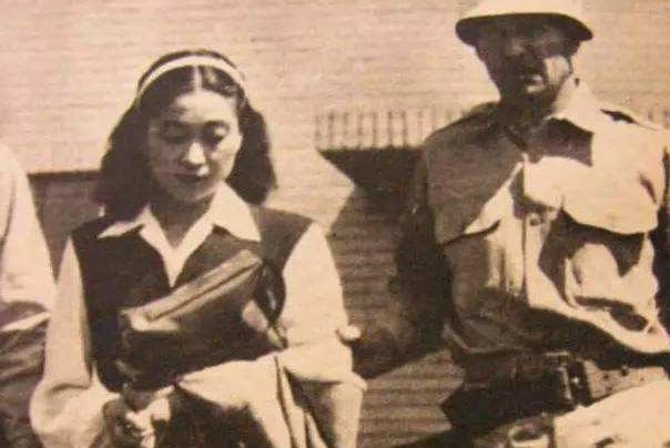 日本投降后,一位女间谍被捕入狱,为何美国士兵