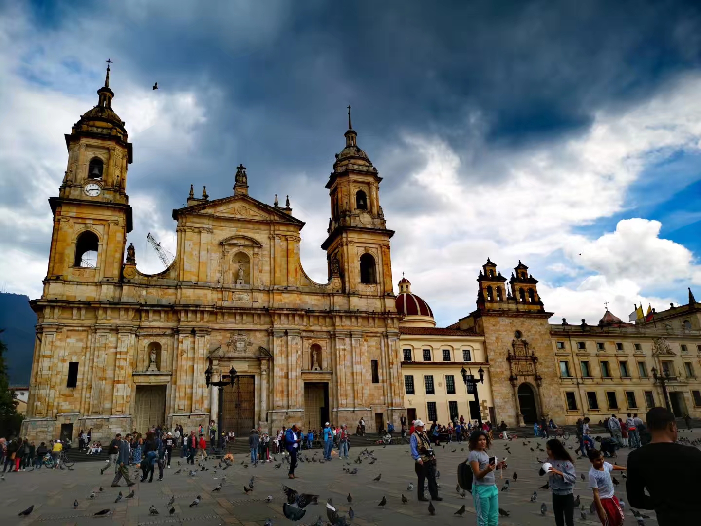 波哥大有世界上最大的黄金博物馆，要了解哥伦比亚从波哥大开始