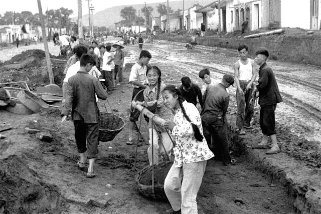 三八妇女节特辑，建国初期的女人们