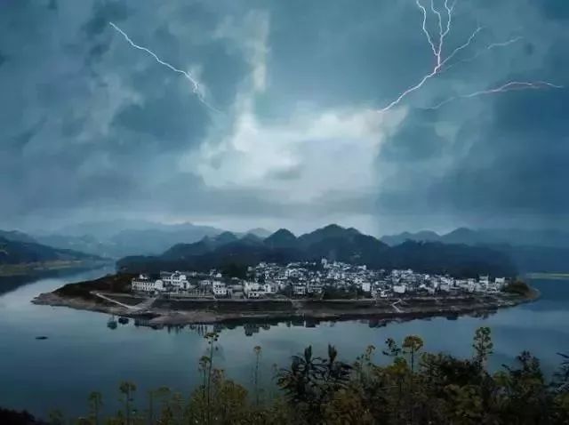 @厦门人,暴击!雨雨雨+气温跳水!_侯鹰