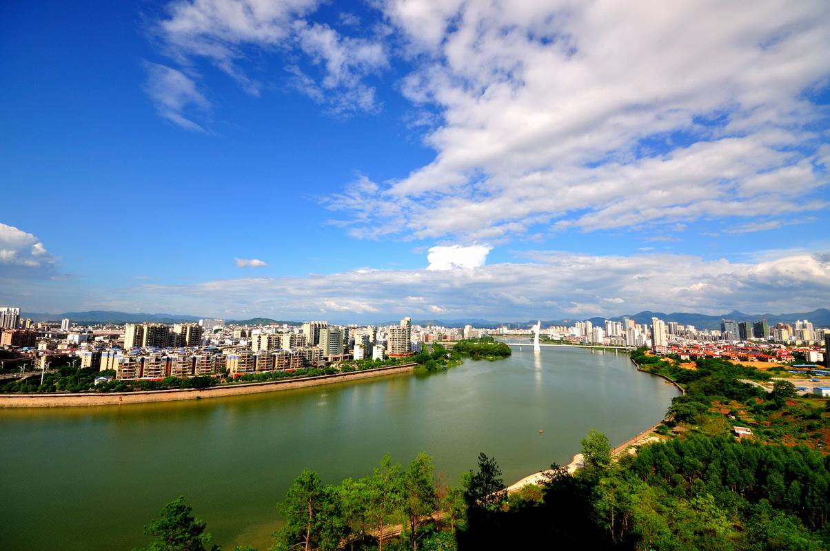 江西省面积最大的城市,比2个抚州5个南昌市还