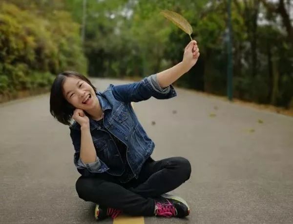 张爱珠—繁花似锦,生息弥漫,采撷春意,伴留芳香.