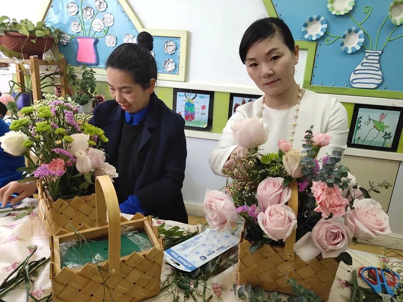 插花品茗,诗情"花"意——仙居县实验幼儿园"三八"女神