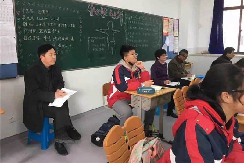 【伯乐热点】伯乐中学迎接区教师发展中心教学视导